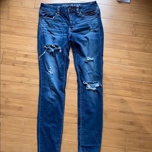 American Eagle Medium Wash Skinny Jeans US 4